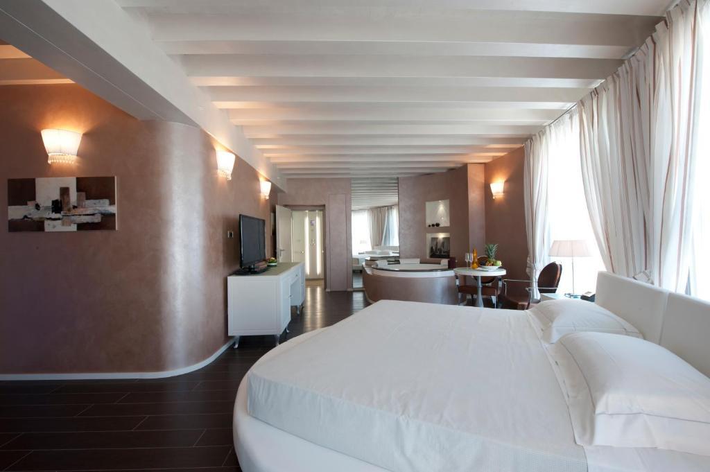 Hotel Morgana Rodengo-Saiano Habitación foto